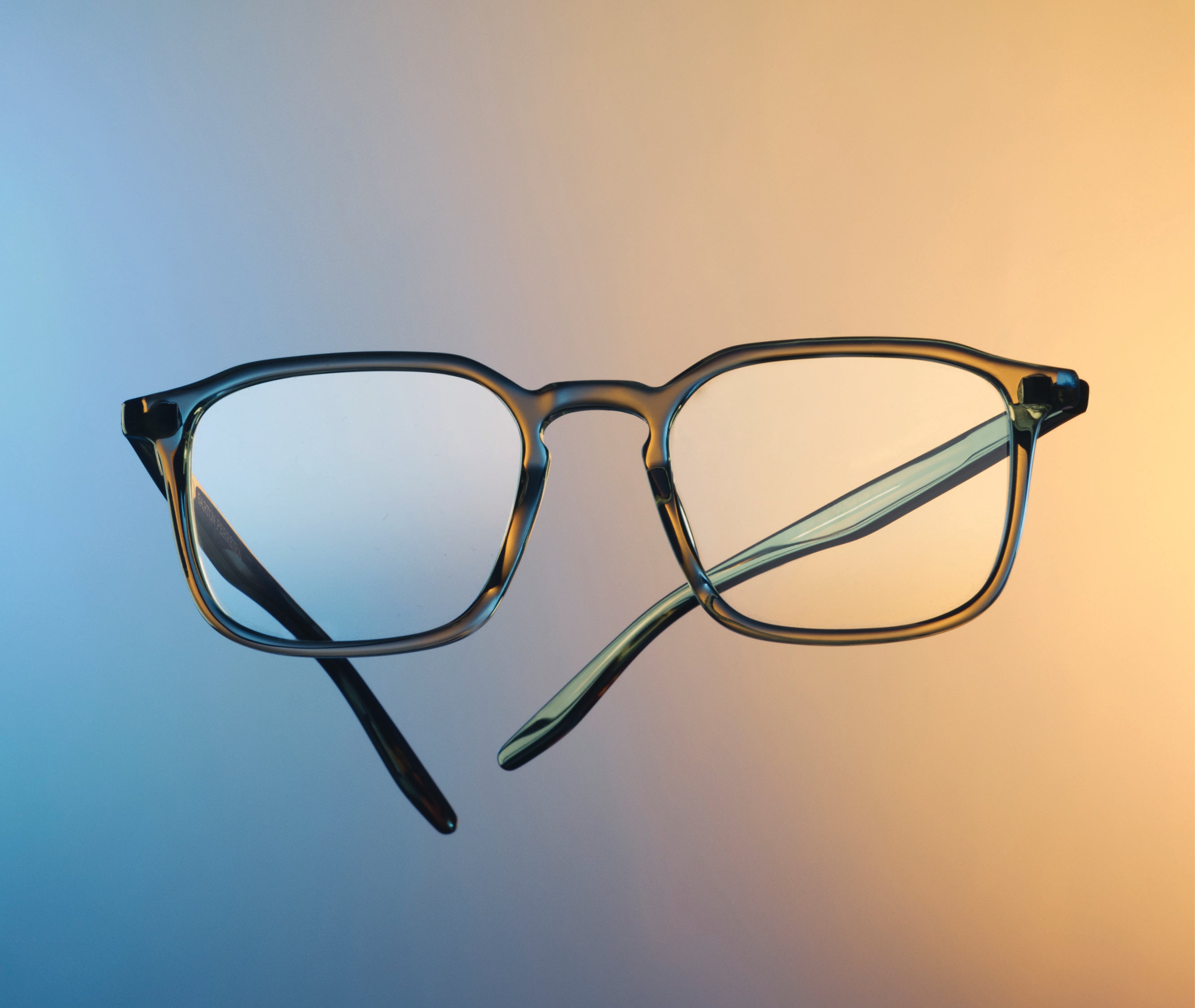 The Raymond - Luxury Glasses With a Modern Edge
